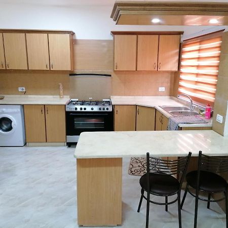 Emile Altwal Madaba Apartment Exterior photo
